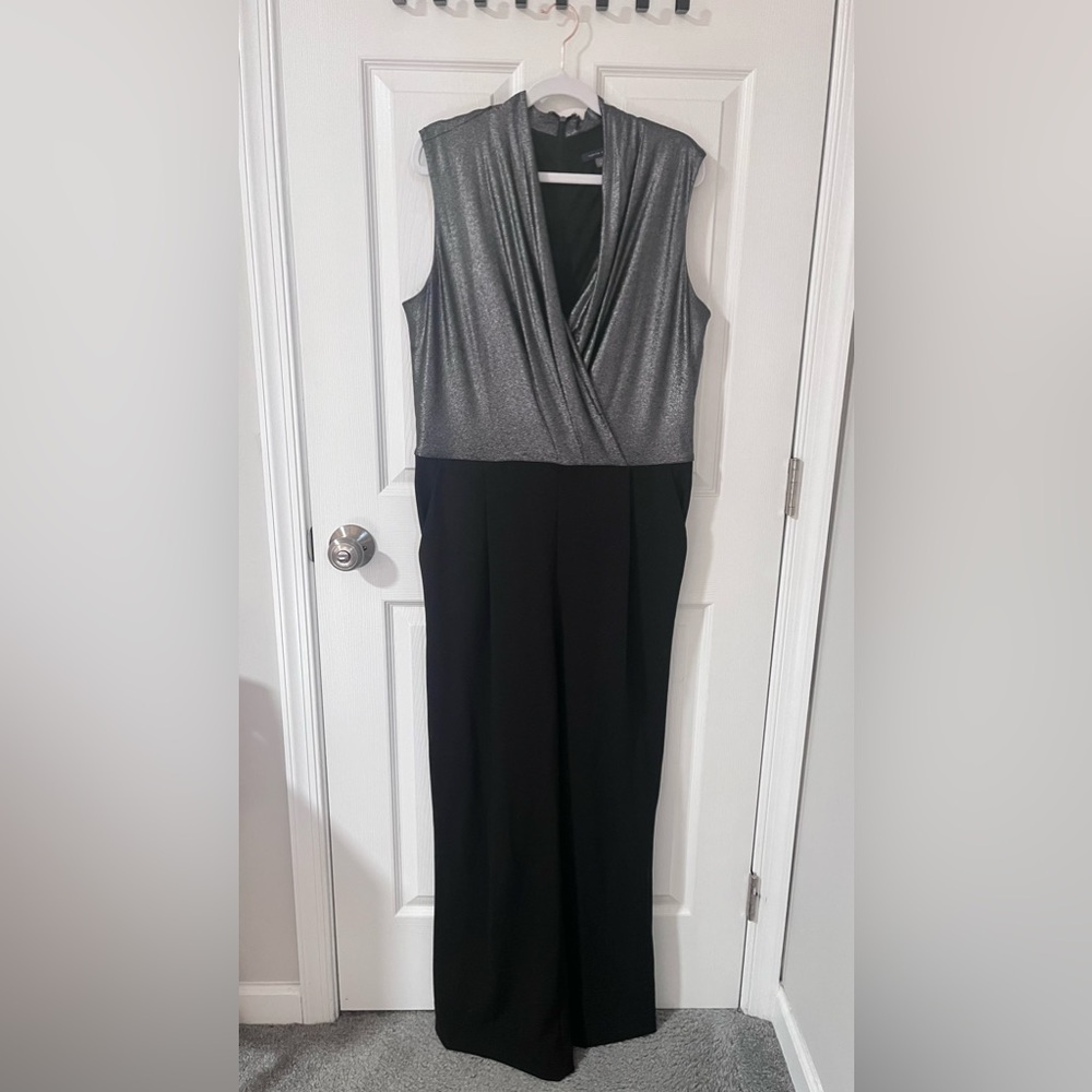 Tommy Hilfiger  Women's  Sleeveless Jumpsuit